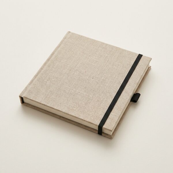 Szkicownik Kwadratowy "Canvas Soul" – Papier do Technik Mokrych